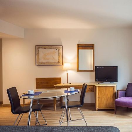 Apartamentos Leganitos Мадрид Екстериор снимка