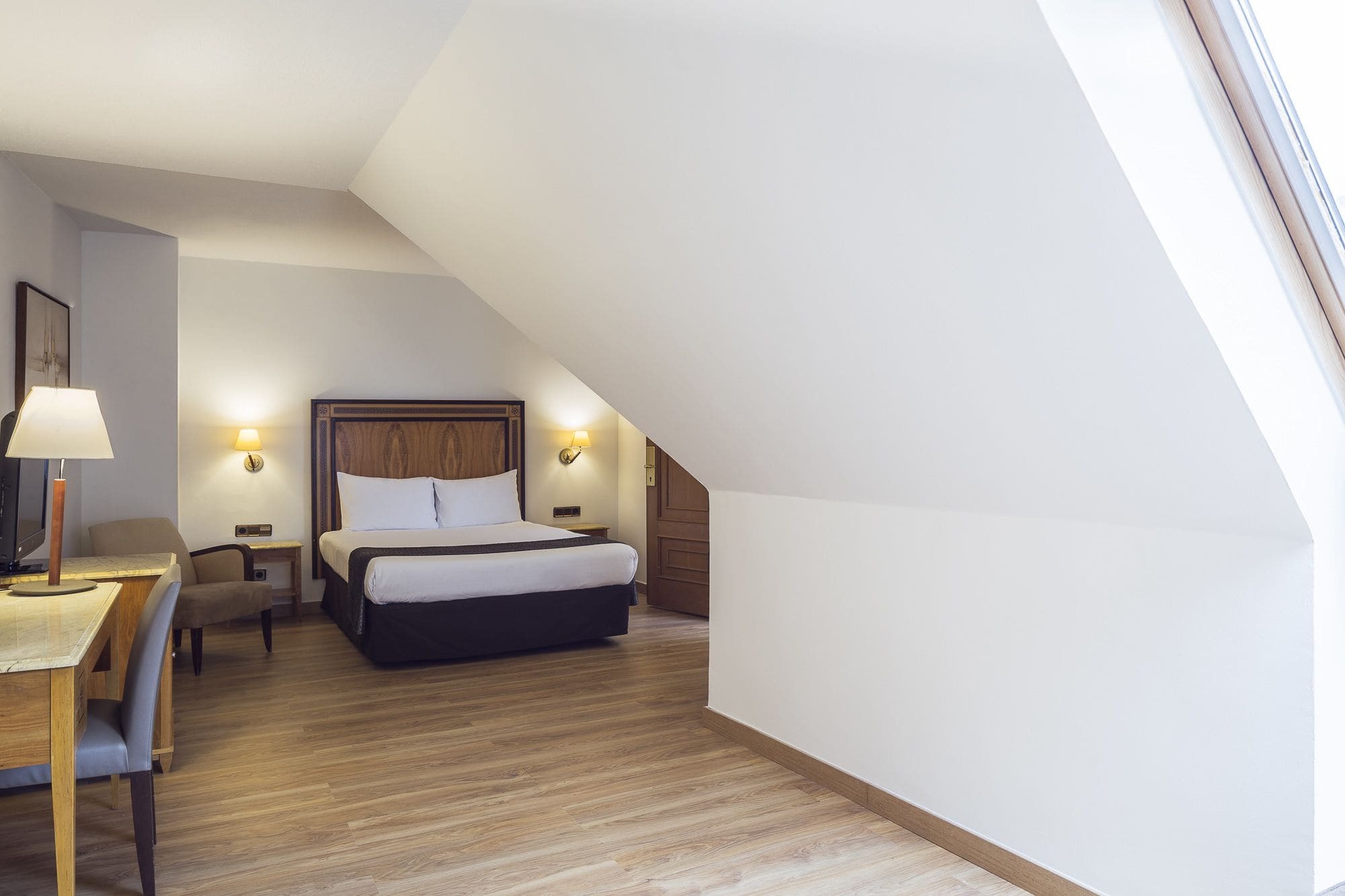 Apartamentos Leganitos Мадрид Екстериор снимка