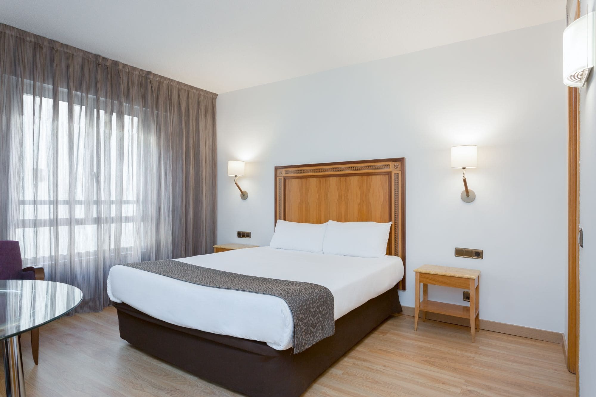 Apartamentos Leganitos Мадрид Екстериор снимка