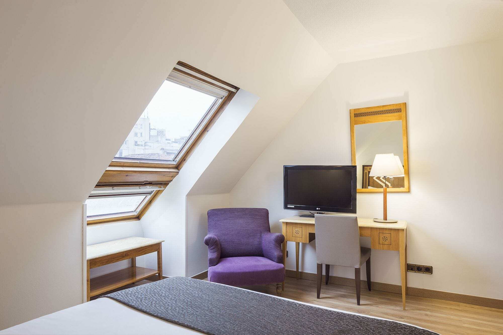 Apartamentos Leganitos Мадрид Екстериор снимка