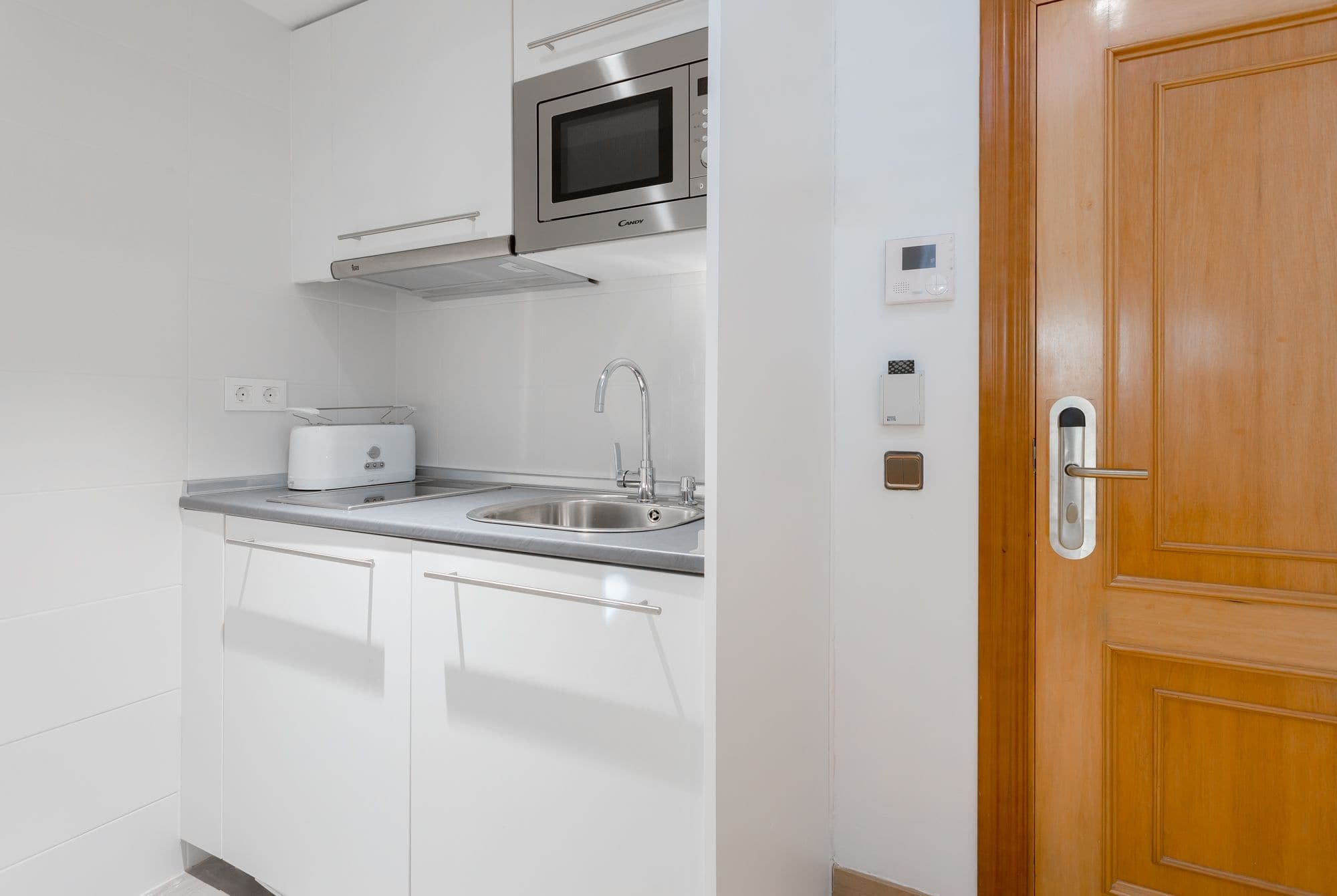 Apartamentos Leganitos Мадрид Екстериор снимка