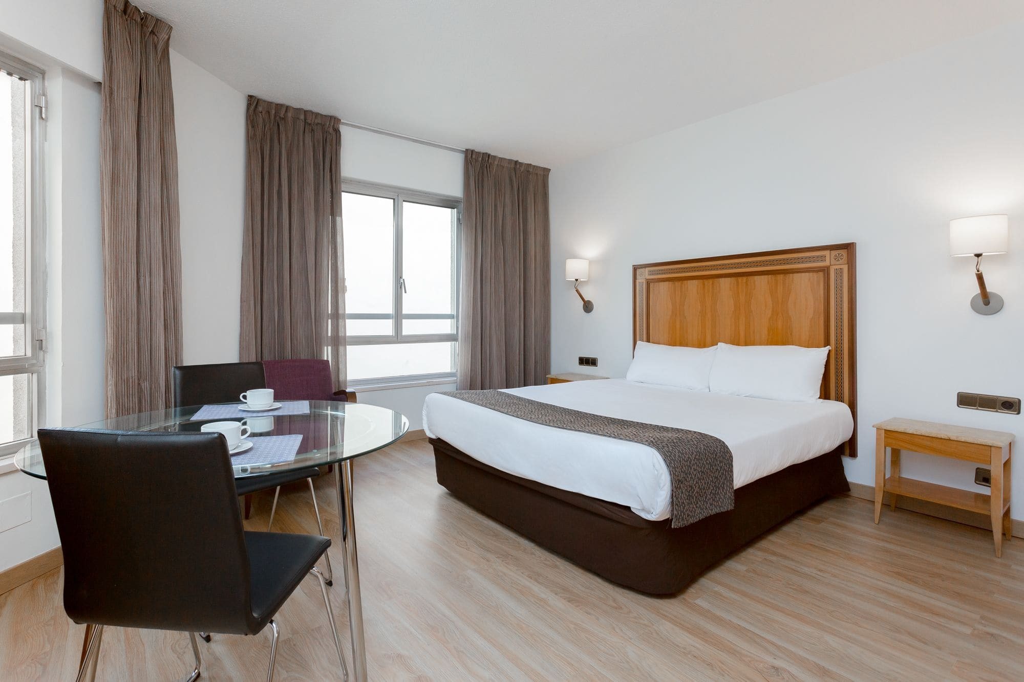 Apartamentos Leganitos Мадрид Екстериор снимка